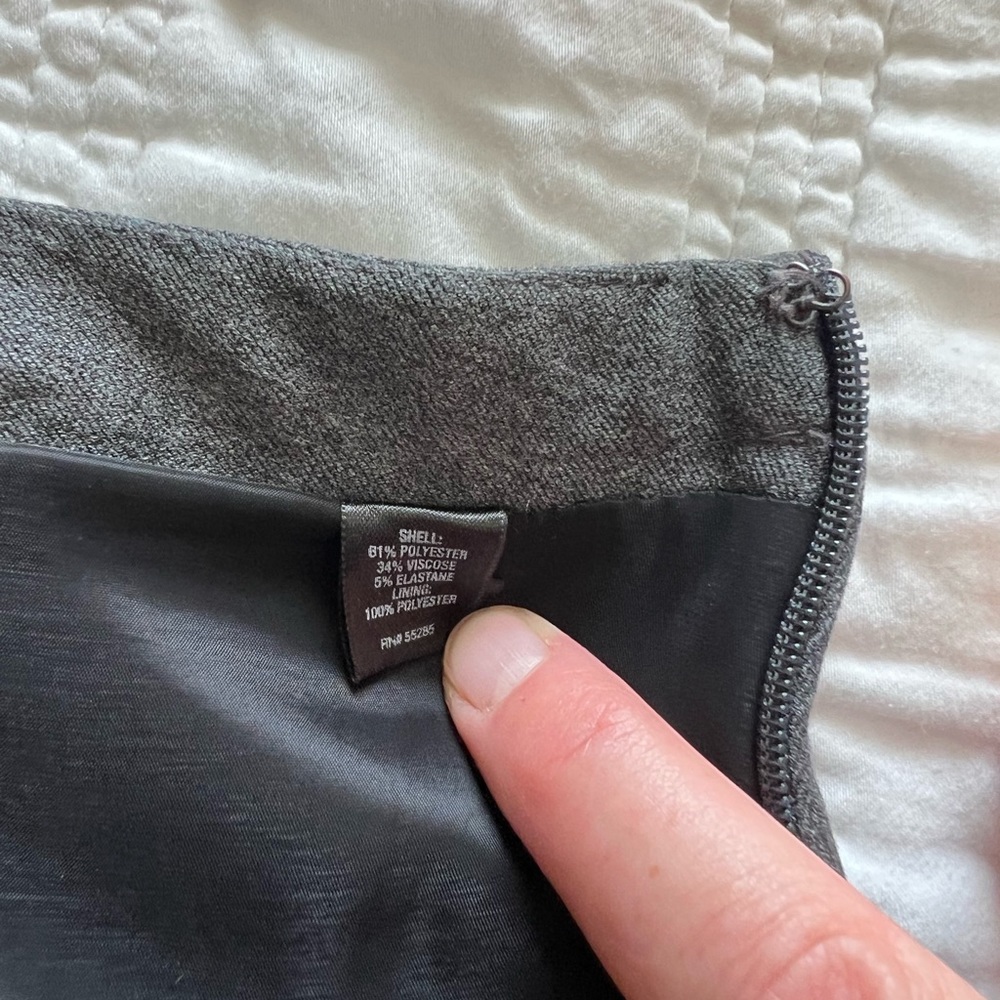 Express pencil skirt, woman size 2 - Picture 3 of 7